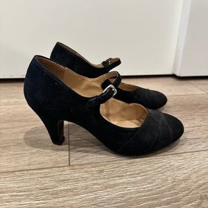 Worn once, velvet Mary Jane pumps
